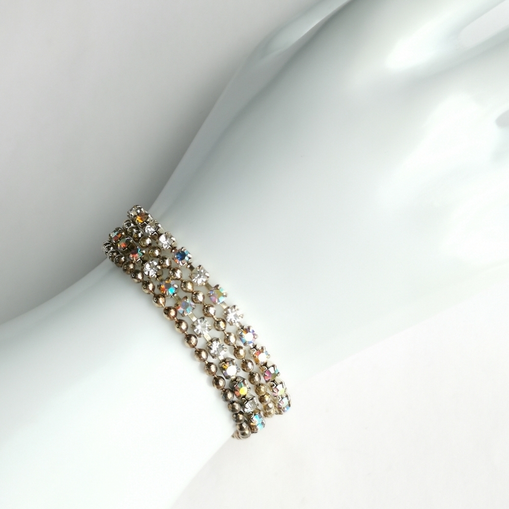 VINTAGE 60's mutli row a/b crystal bracelet